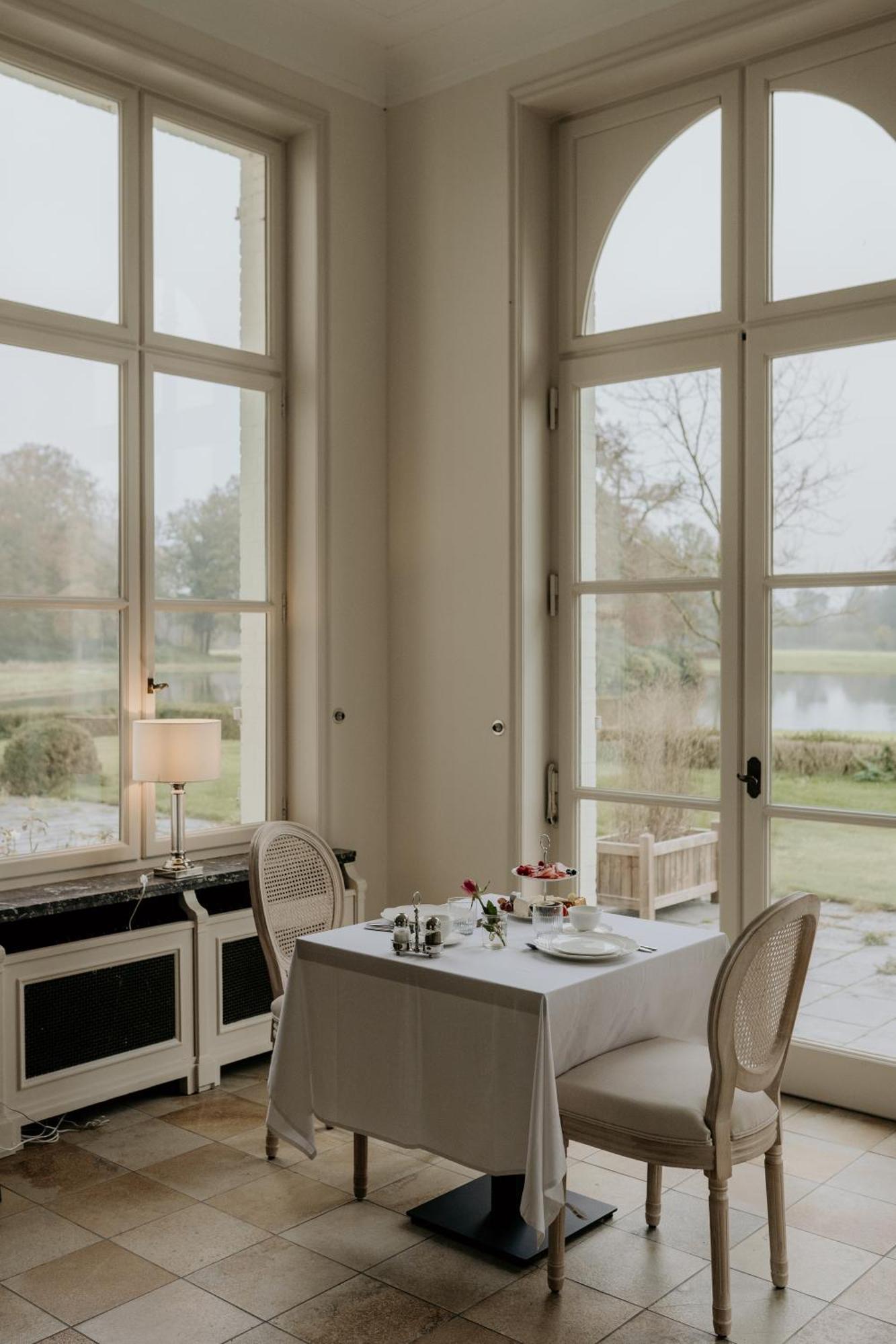 B&B Kasteel Den Tip Arendonk エクステリア 写真